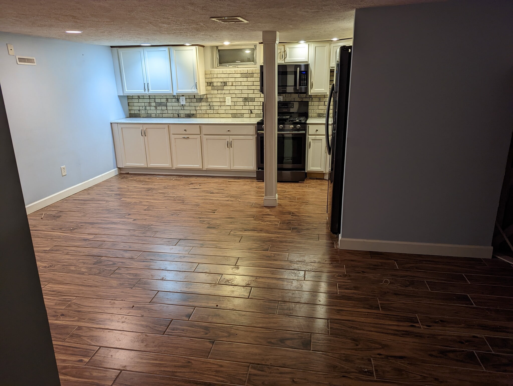 Downstairs Kitchen1 - 1308 Wright St