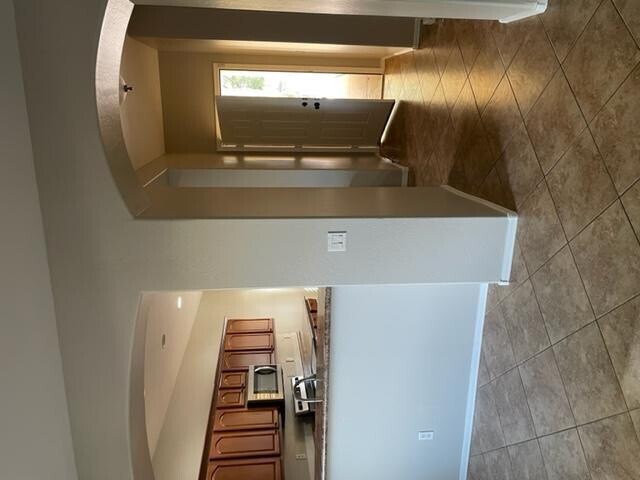 Building Photo - 3030 E Eleana Ct