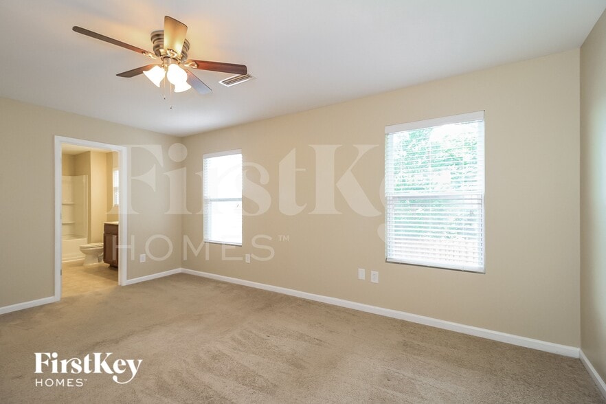 Building Photo - 383 Inlet Pl Dr