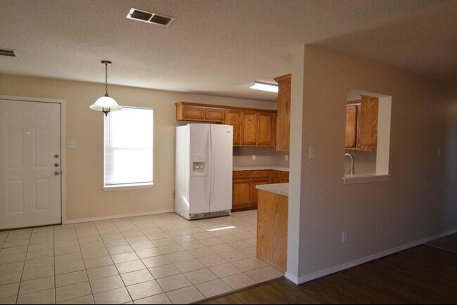 Building Photo - 6302 34th Pl