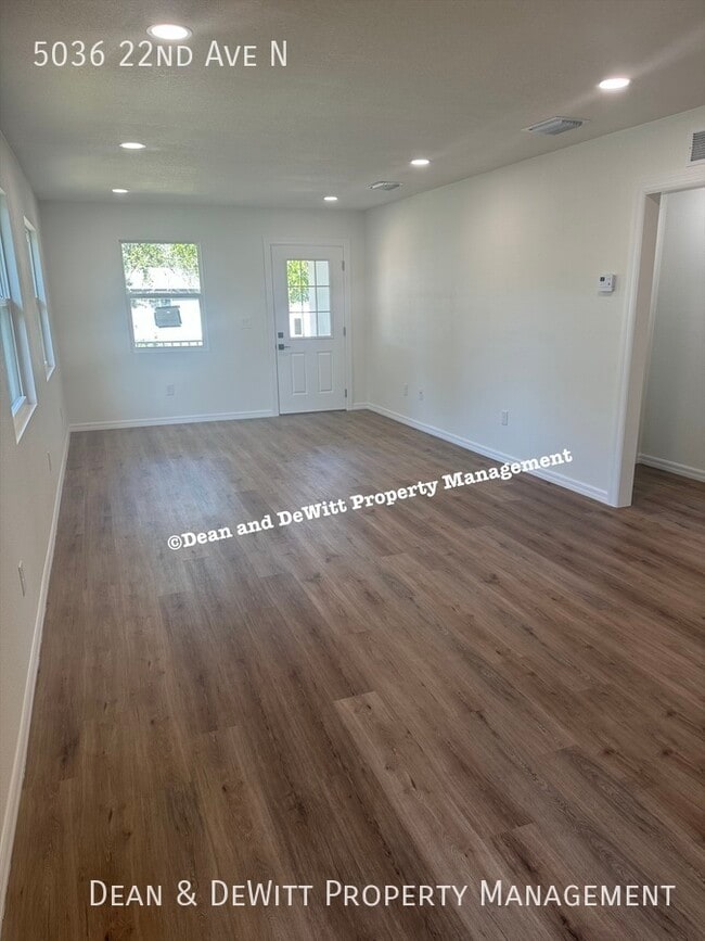 Building Photo - 5036 22nd Ave N