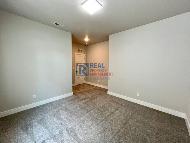 Building Photo - 3942 Horse Gulch Loop