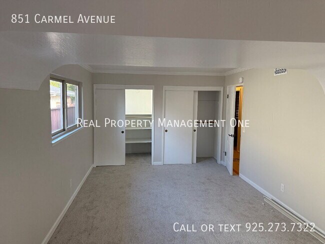 Building Photo - 851 Carmel Ave