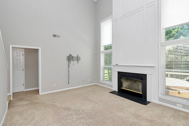 Building Photo - 5916 Downfield Wood Dr