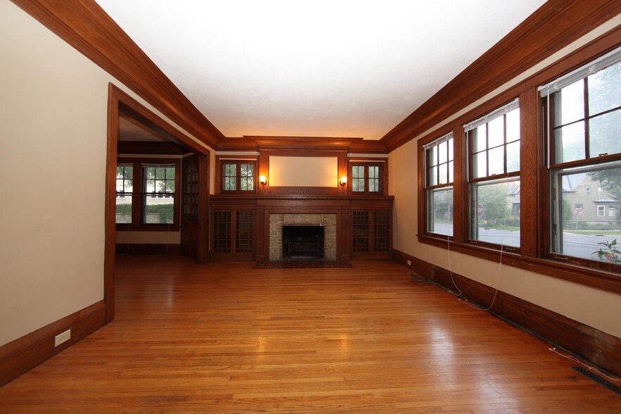Living Room - 1631 Dayton Ave