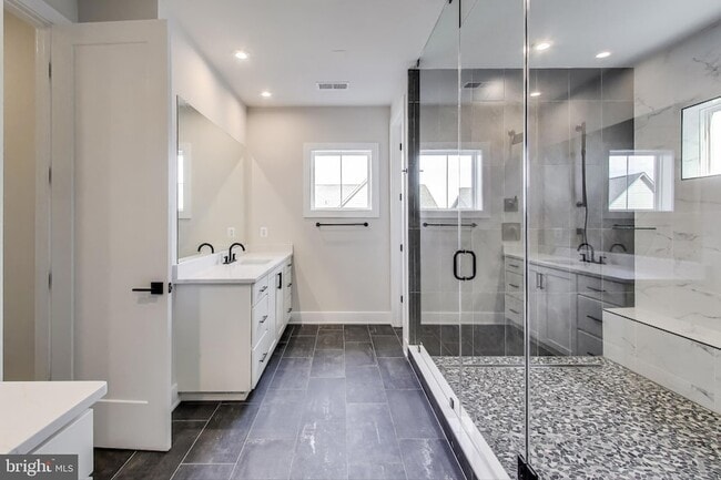 Building Photo - 6921 Renita Ln