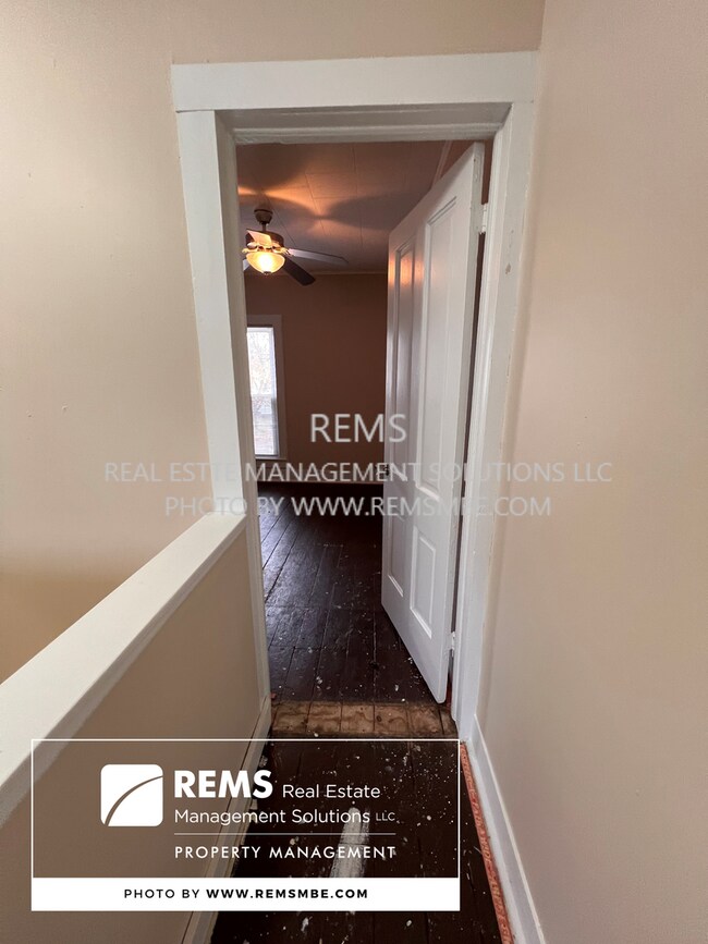 Building Photo - 626/628 4th Avenue