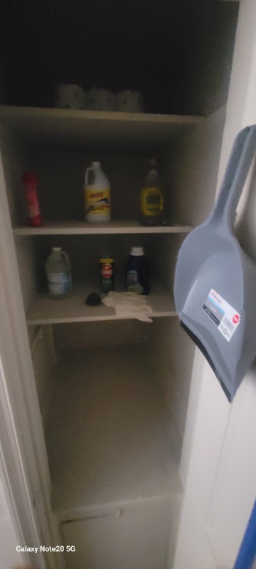 Building Photo - 0 N Linwood Ave