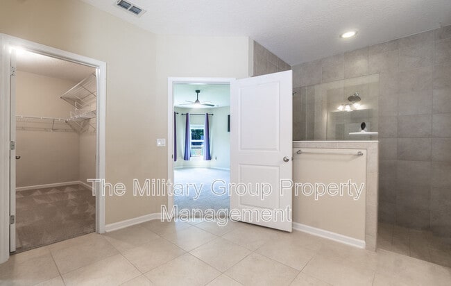 Building Photo - 216 S Torwood Dr