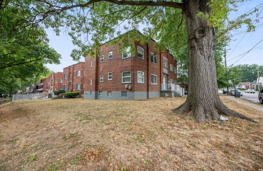 Building Photo - 1806 Dale Rd