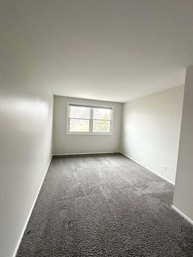 Building Photo - 1919 Finchley Ct