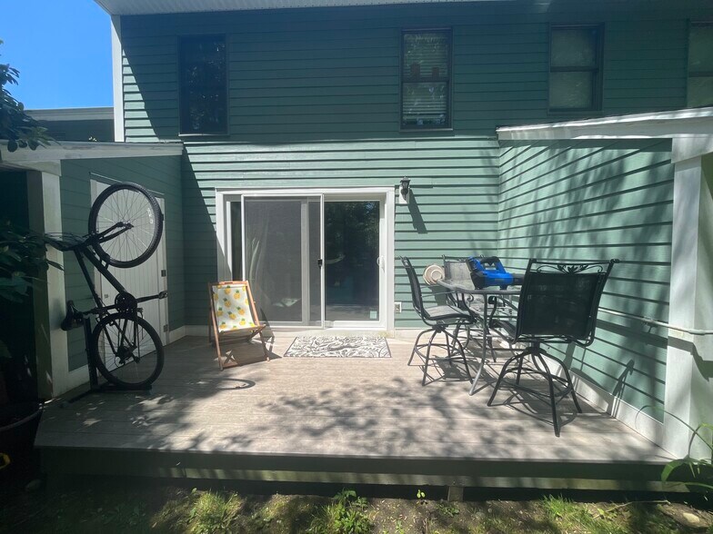 Rear - 202 Piscassic St