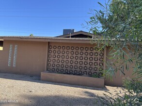 Building Photo - 8417 E Coronado Rd