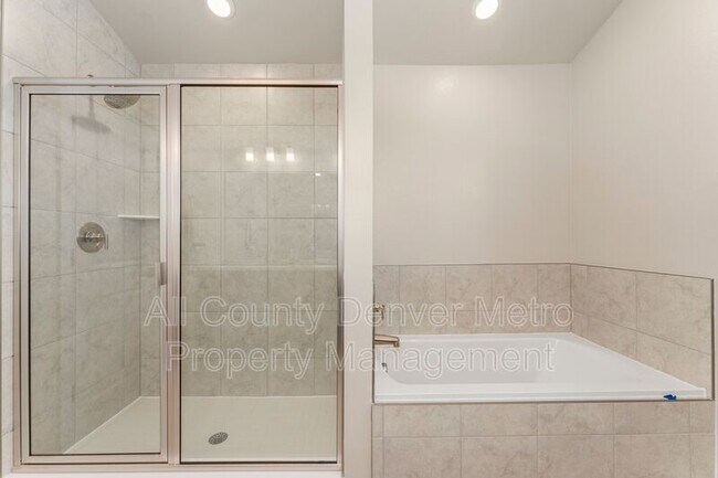 Building Photo - 15195 W 68th Pl