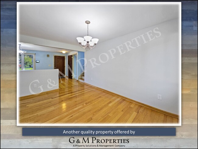 Building Photo - Rare 3/4 Bedroom in Gates/Chili School Dis...