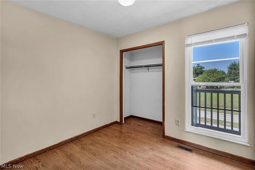 Building Photo - 1541 Whitehall Blvd