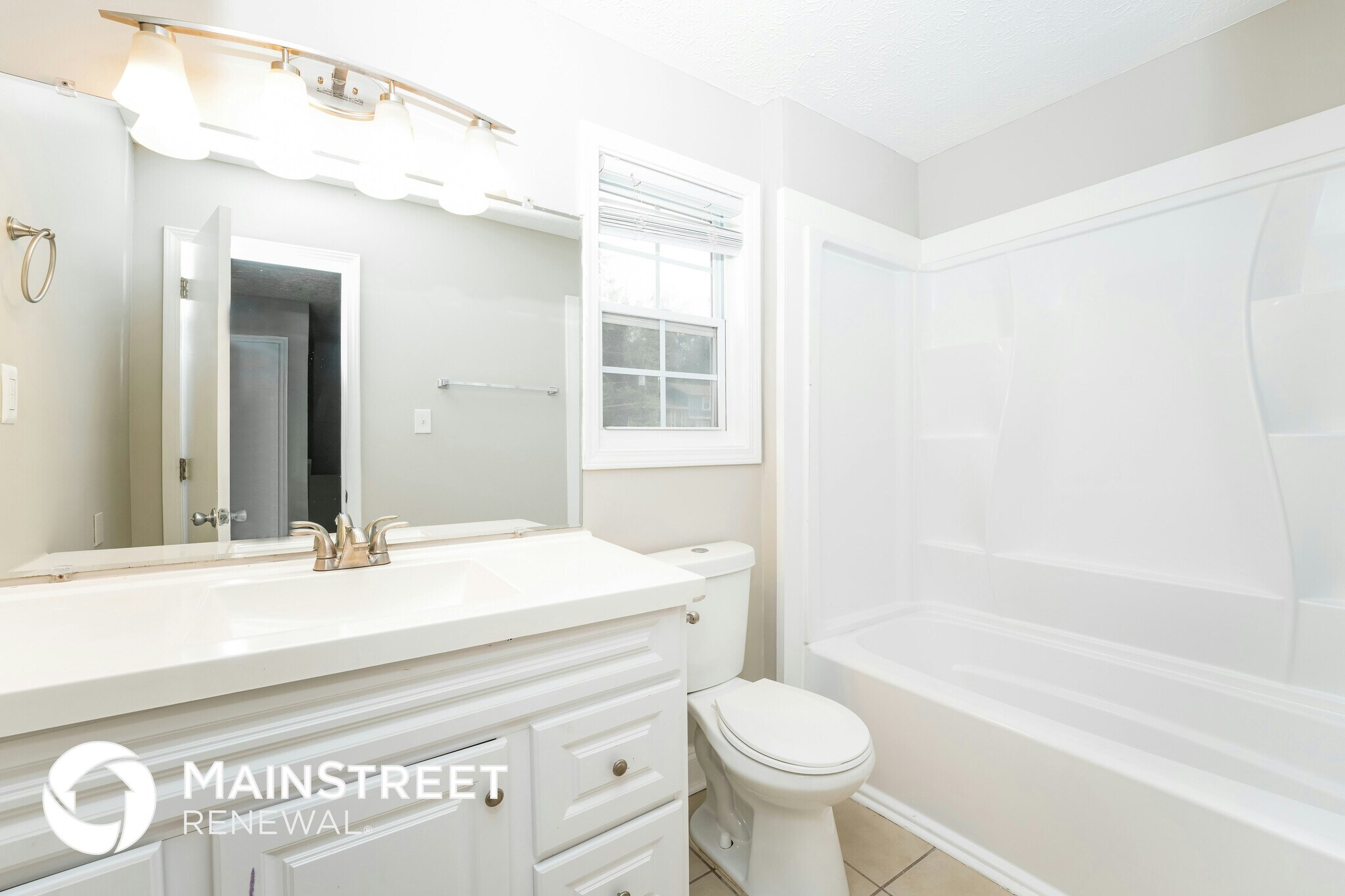 Building Photo - 512 Chanterelle Dr