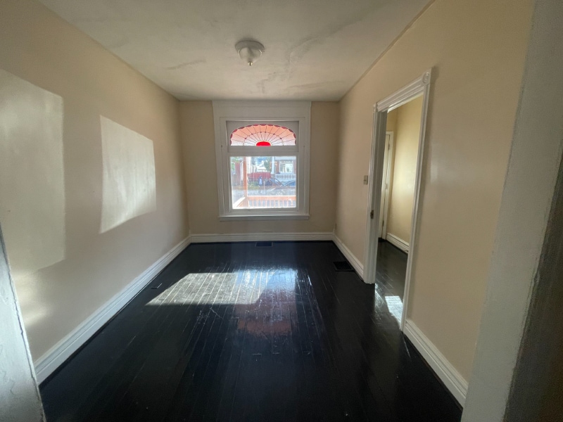 Building Photo - 609 N Ninth St