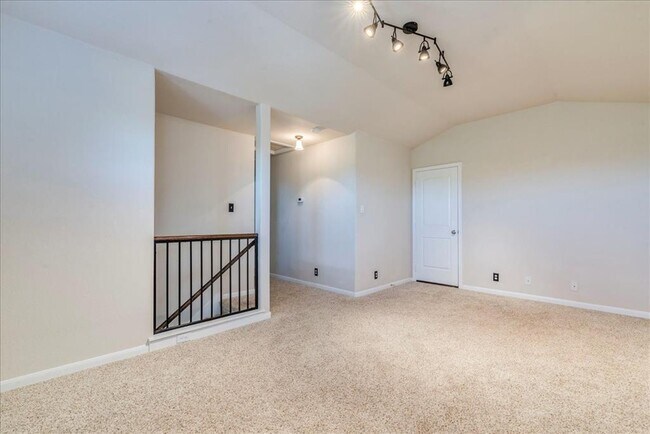 Building Photo - 711 Heritage Springs Trail