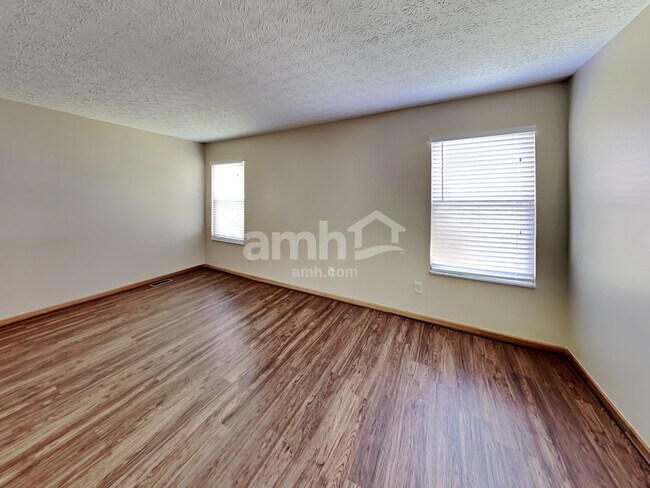 Building Photo - 7394 Winchester Cathedral Ct