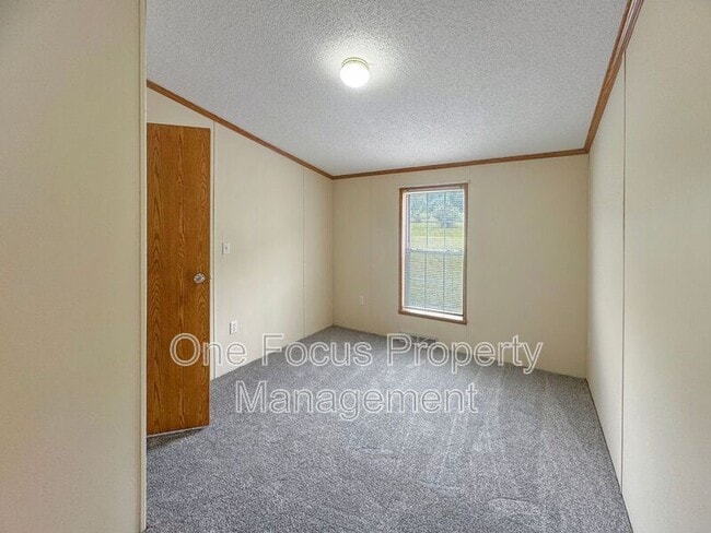 Building Photo - 214 Dennison Rd