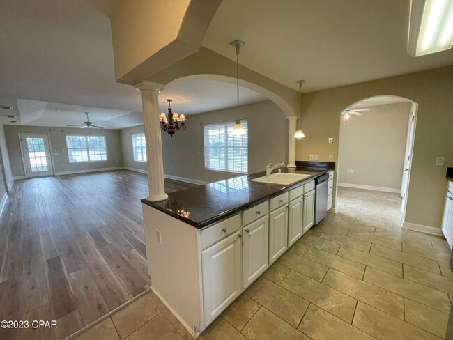 Building Photo - 114 Lakeridge Dr