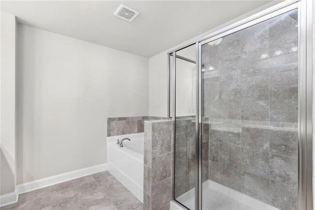 Building Photo - 1925 Wheylon Dr