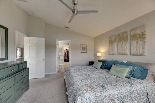 Building Photo - 12696 Tannencrest Dr