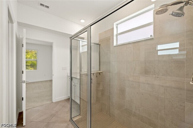 Building Photo - 9077 Leatherwood Loop