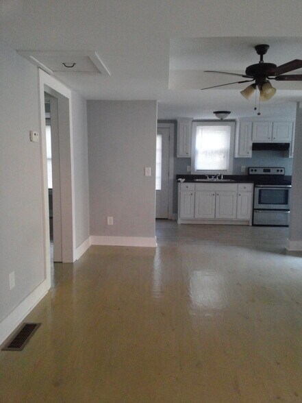 Building Photo - 51 Atlanta Ave