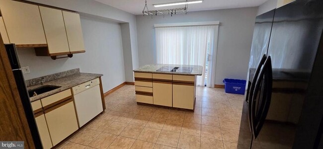 Building Photo - 11764 Indian Ridge Rd