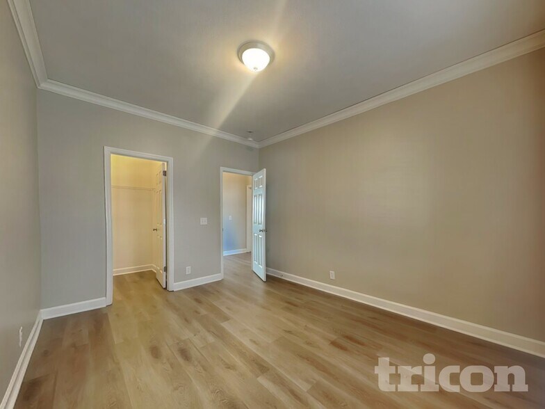 Building Photo - 6640 Sugar Valley Dr