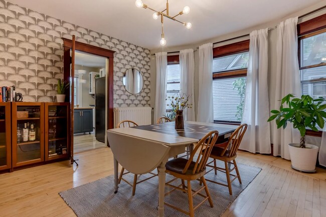 Building Photo - 3501 Cedar Ave S