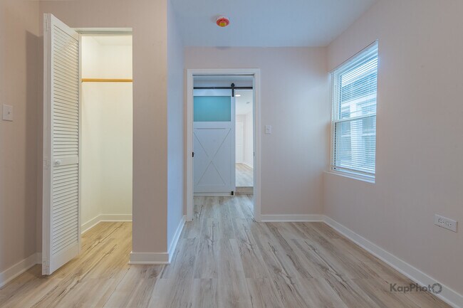 Building Photo - 2029 S Canalport Ave