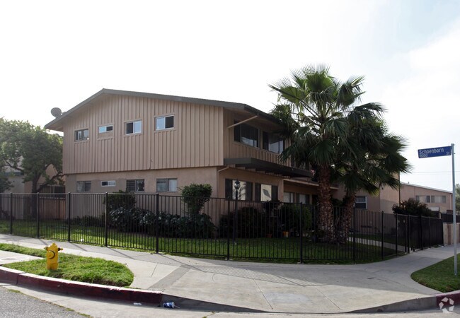 Building Photo - 8320 Lindley Ave
