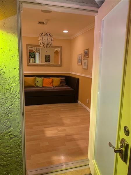 Building Photo - 1334 NE 16th Ave