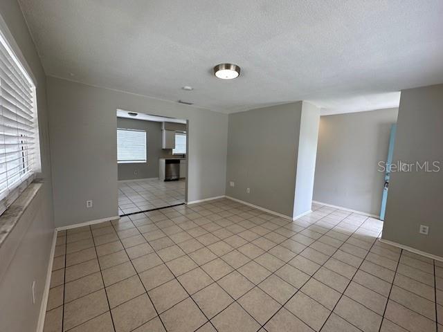 Building Photo - 607 Clayton Cir