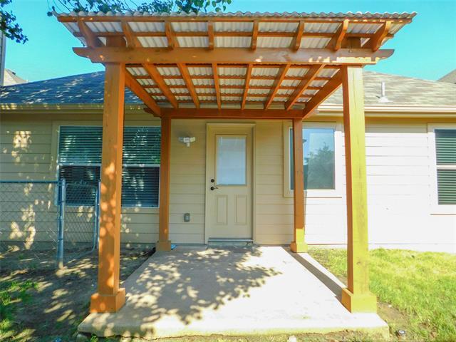 Building Photo - 4605 Dogwood Dr