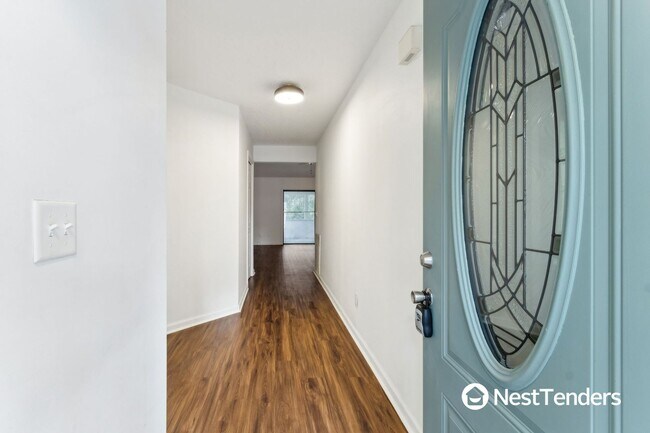 Building Photo - Great Amelia Island Location!