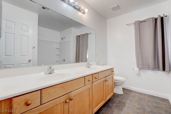 Building Photo - 3637 Pinnate Dr