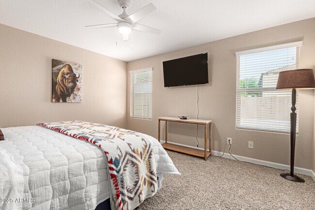 Building Photo - 4582 E Jadeite Dr