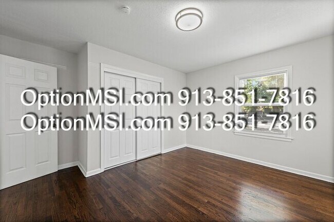 Building Photo - Newly Remodeled 3-Bedroom Home in Kansas C...