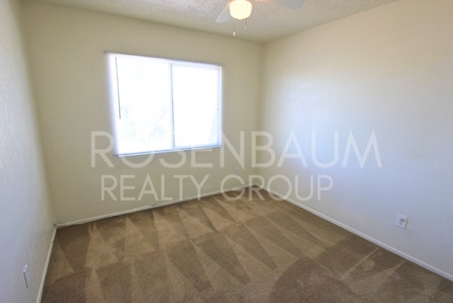 Building Photo - 4603 E Jones Ave