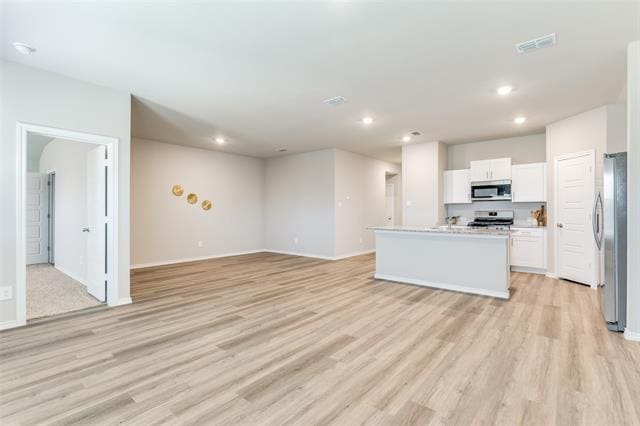 Building Photo - 16433 Rosella Ln