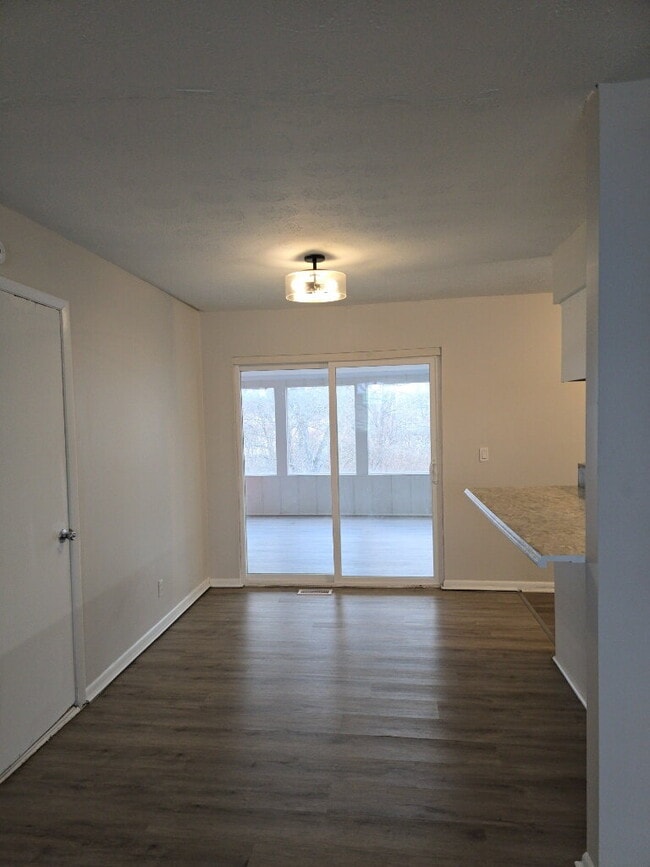 Building Photo - 9196 Gila Dr