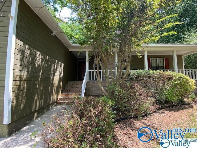 Building Photo - 208 Evalyn St