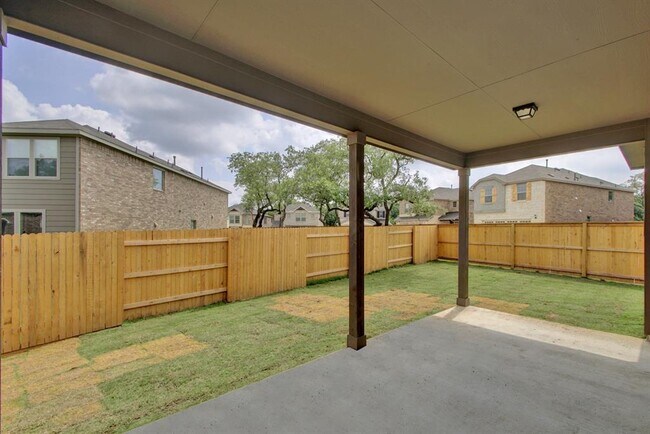 Building Photo - 1051 Kenney Fort Crossing