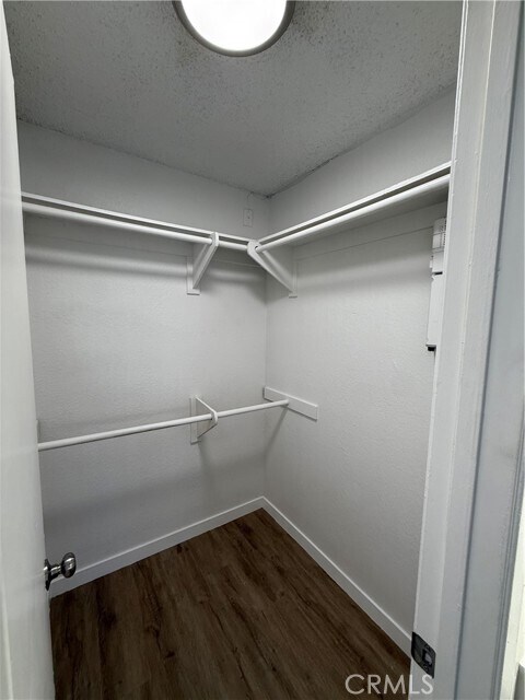 Building Photo - 3633 Oak Creek Dr