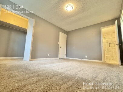 Building Photo - 1720 Traveller Rd