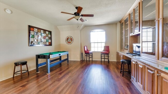 Building Photo - 17915 Quiet Loch Ln